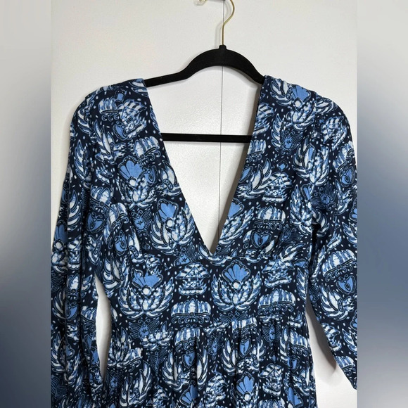 Caroline Constas Blue Dahlia Navy Print Midi Dress - Size Medium NWT - Picture 3 of 11